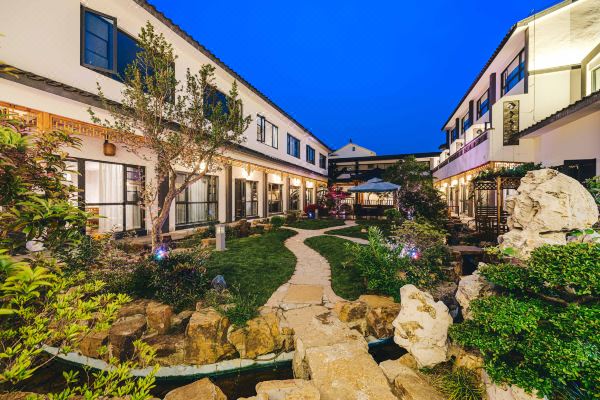 云和夜泊酒店(無錫靈山小鎮拈花店)